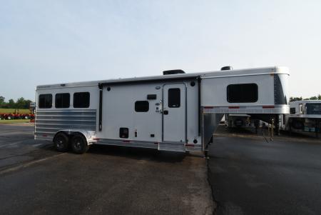 RV for sale at Kerlin Trailers